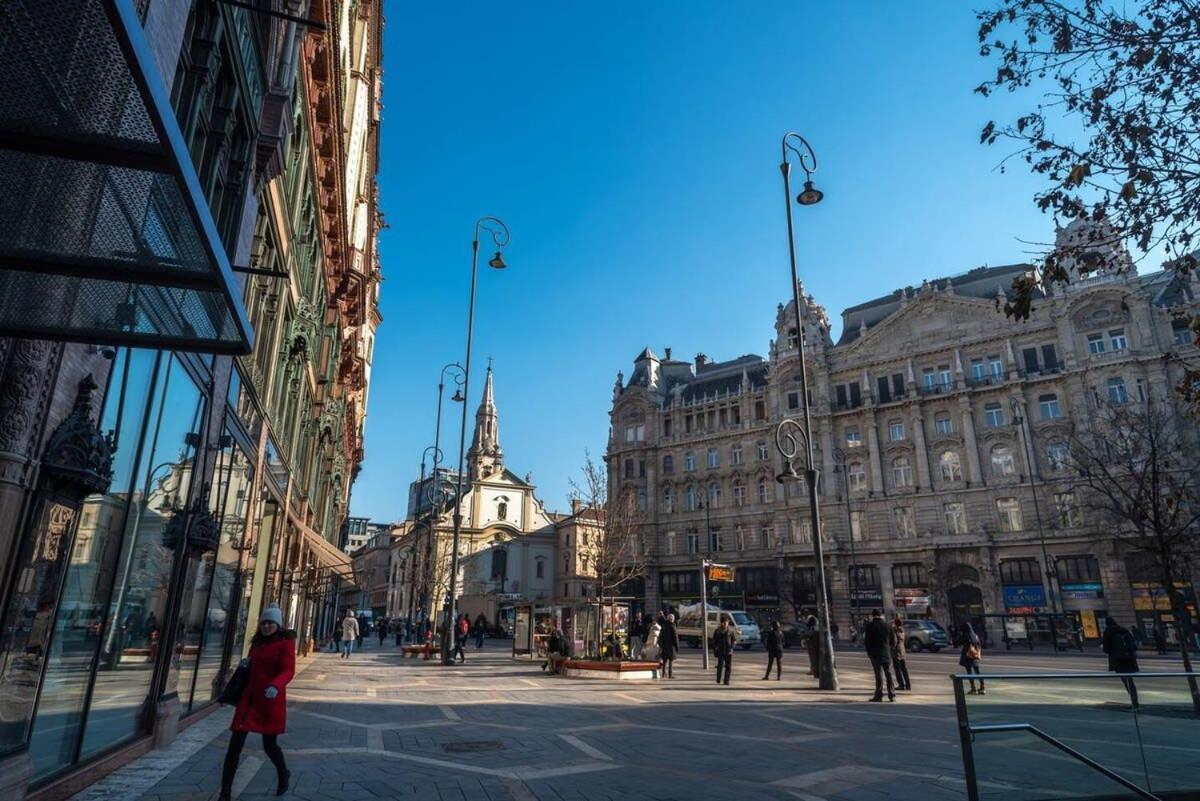 Convenient Apartment In The Heart Of Downtown Budapest Bagian luar foto