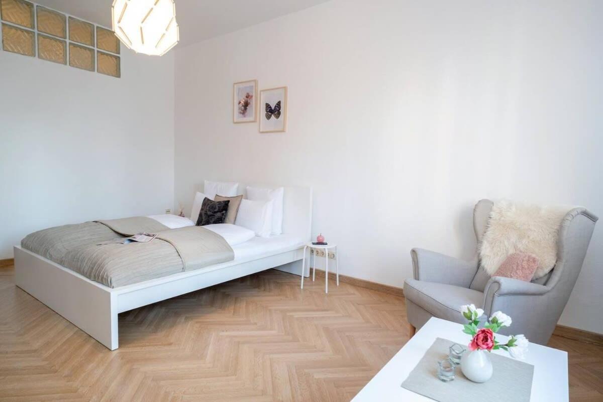 Convenient Apartment In The Heart Of Downtown Budapest Bagian luar foto