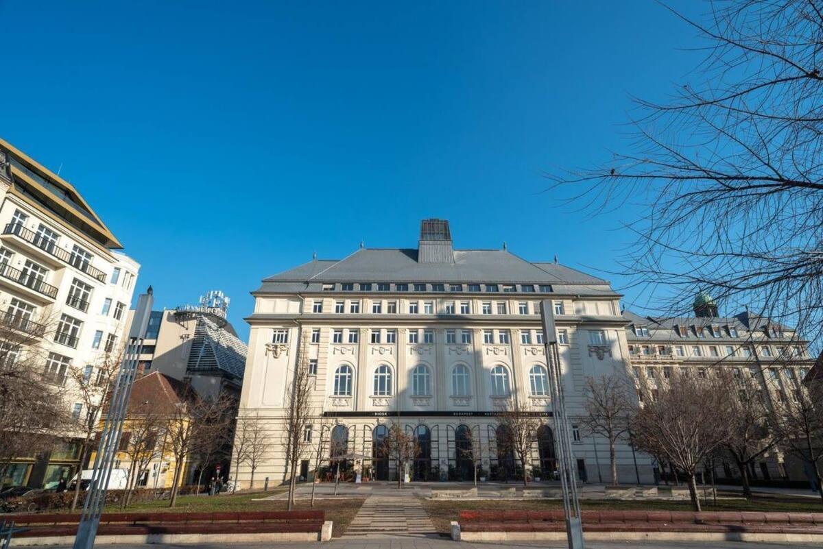 Convenient Apartment In The Heart Of Downtown Budapest Bagian luar foto