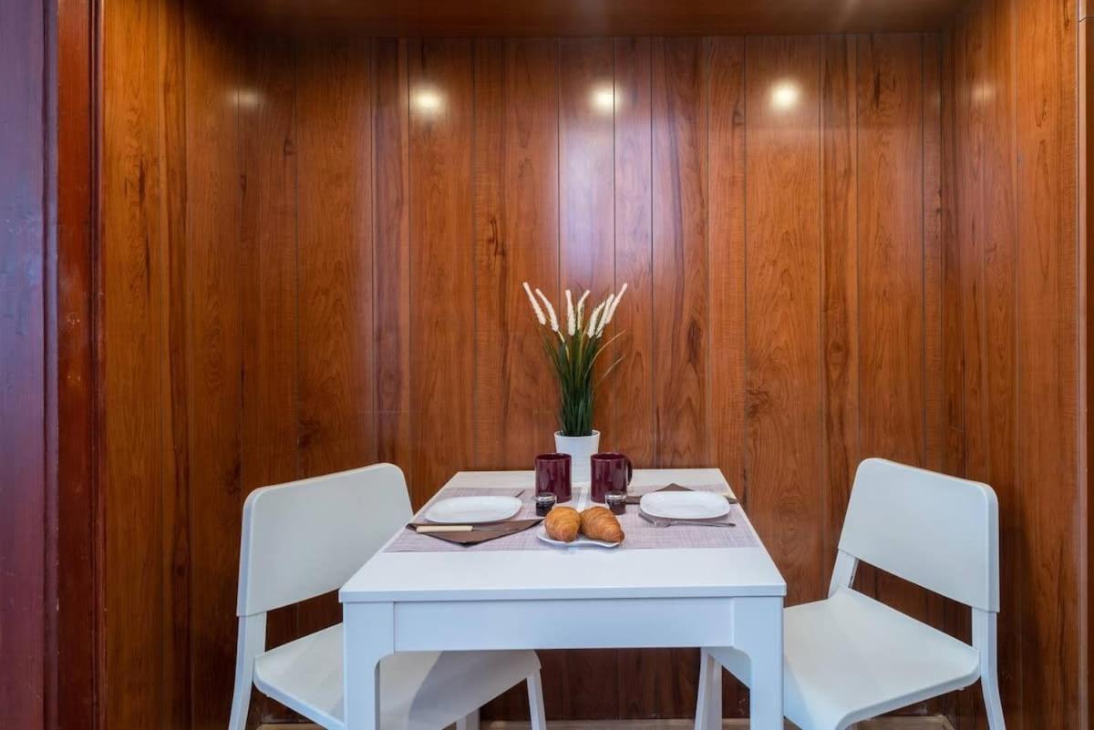 Convenient Apartment In The Heart Of Downtown Budapest Bagian luar foto